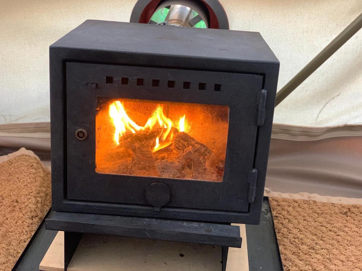 Home Farm Radnage Glamping Bell Tent 2, With Log Burner And Fire Pit Exterior photo